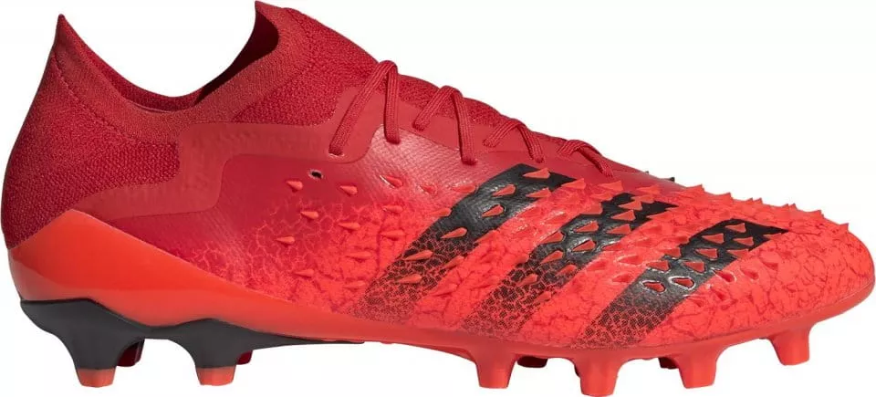 Kopačke adidas PREDATOR FREAK .1 L AG