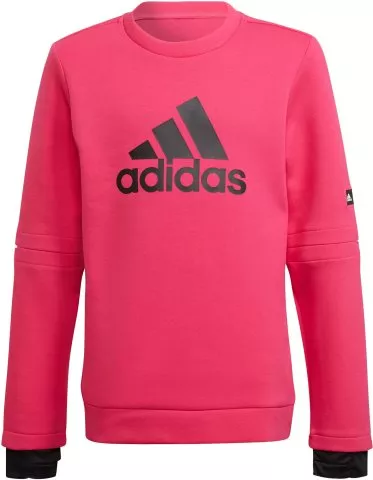 Zierstreifen mit adidas-Logo an dem Ärmeln