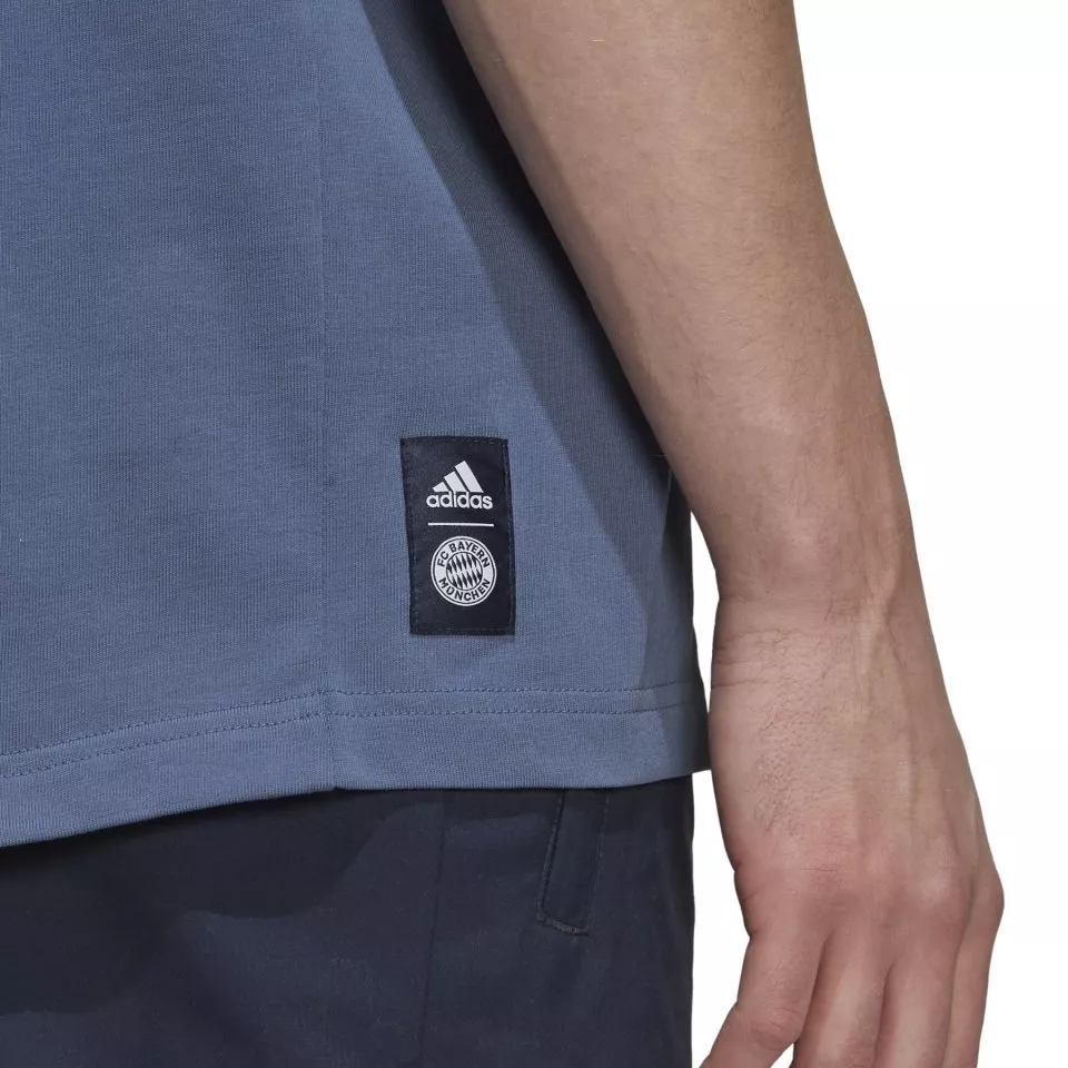 adidas FCB Q2 HC TEE Rövid ujjú póló