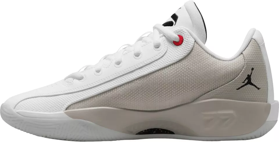 Košarkarski copati Jordan Luka .77 Shoe