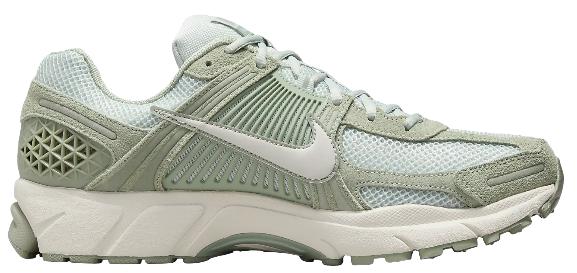 Obuv Nike  ZOOM VOMERO 5