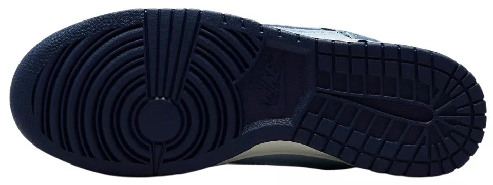 Obuwie Nike Dunk Low Retro SE Sneaker