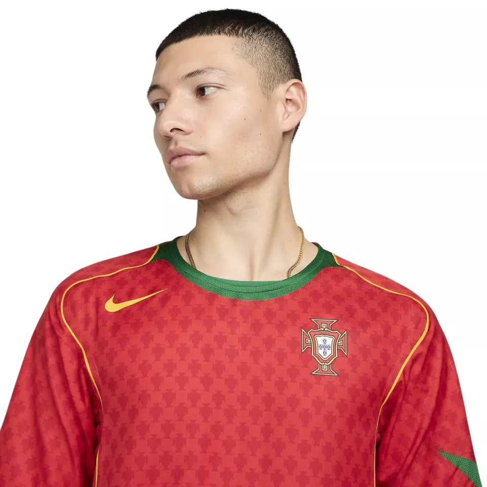 Nike Portugal Re-Issue Jersey 2004