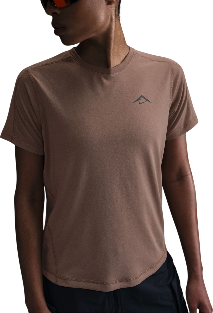 T-shirt Nike Trail