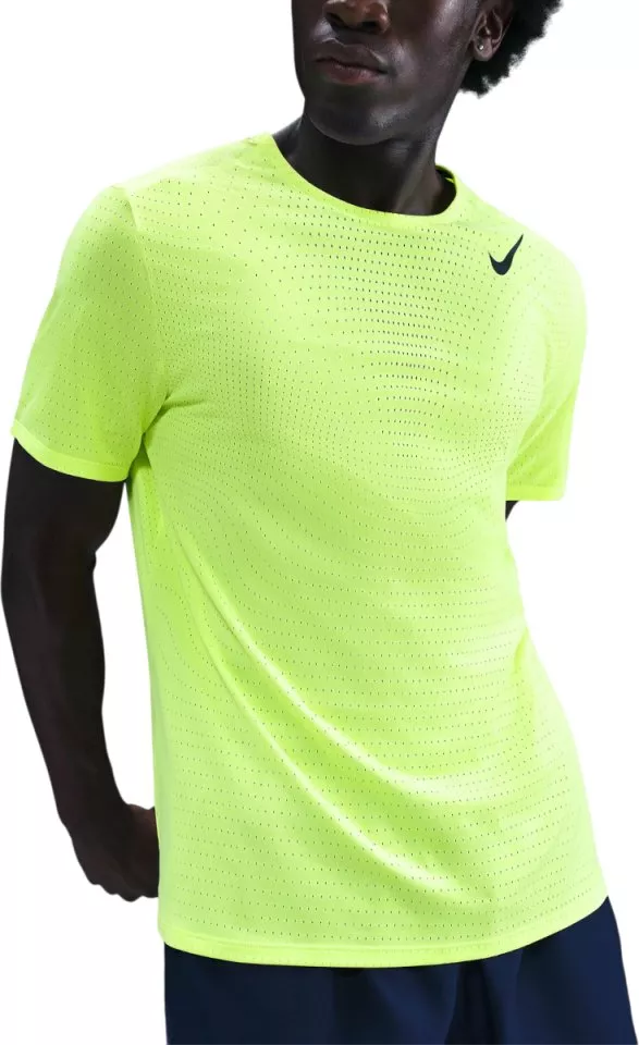 T-shirt Nike AeroSwift