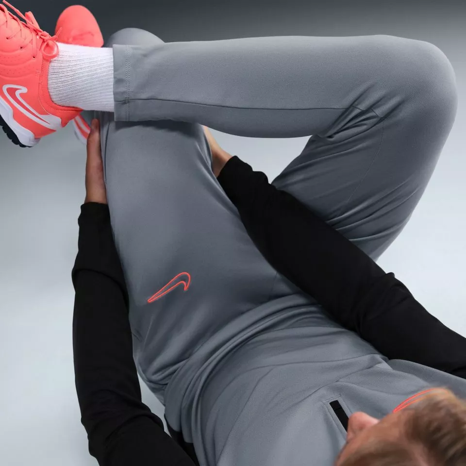 Pánské fotbalové kalhoty Nike Dri-FIT Academy 25