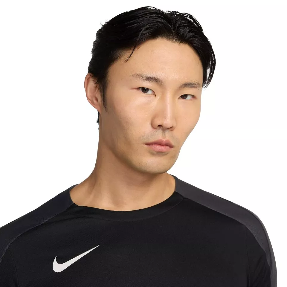 Nike Strike Plus Training Shirt Rövid ujjú póló