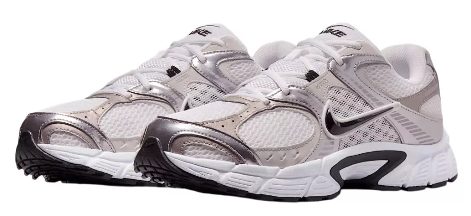 Обувки Nike V5 RNR Shoe