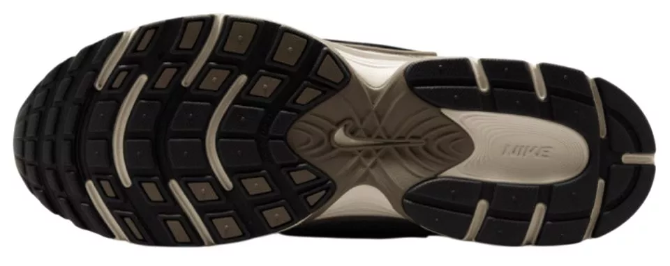 Обувки Nike V5 RNR Shoe