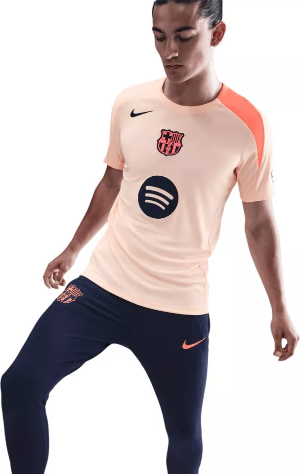 Majica Nike Dri-FIT Total 90 FC Barcelona Strike Training Shirt 2025/26
