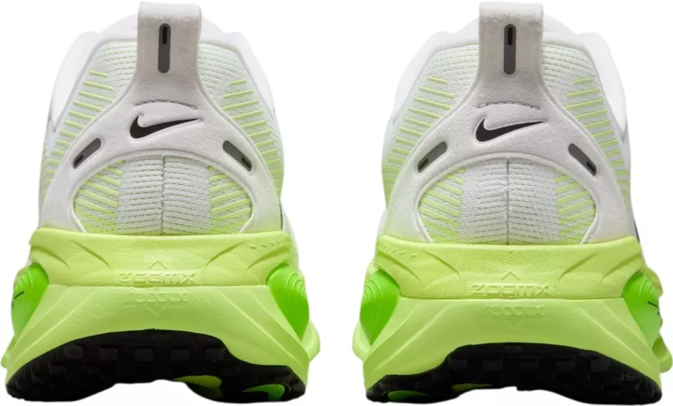 Sapatilhas de Corrida Nike Vomero 18
