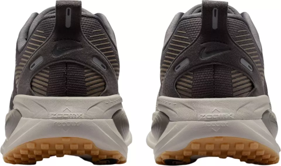 Juoksukengät Nike Vomero 18