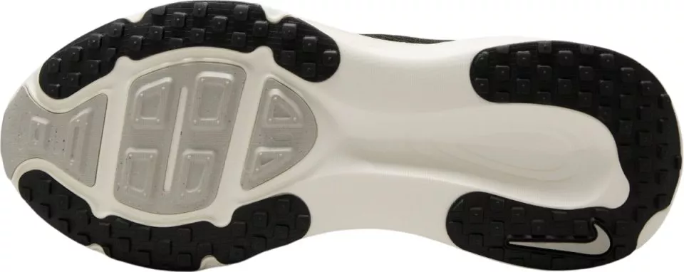 Juoksukengät Nike Vomero 18