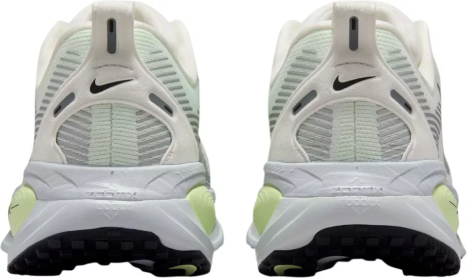 Παπούτσια για τρέξιμο Nike Vomero 18