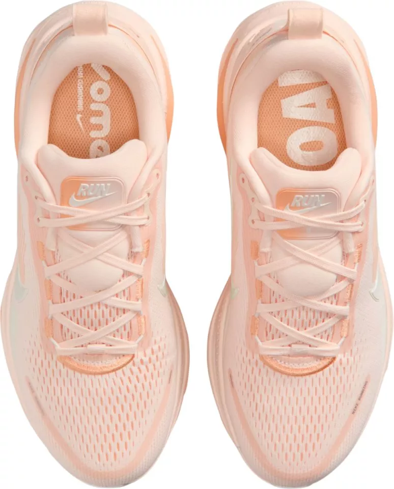 Tekaški copati Nike Vomero 18