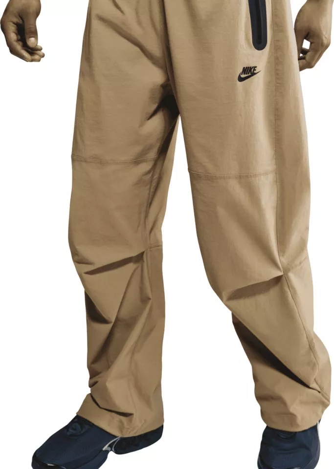 Byxor Nike Men's Tech Woven Oversized Trousers