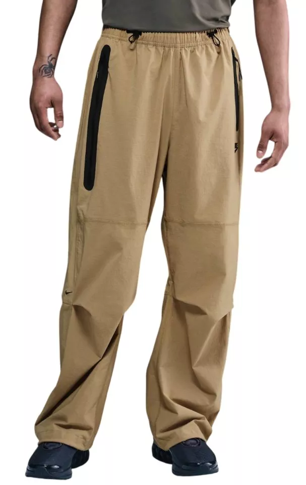Byxor Nike Men's Tech Woven Oversized Trousers