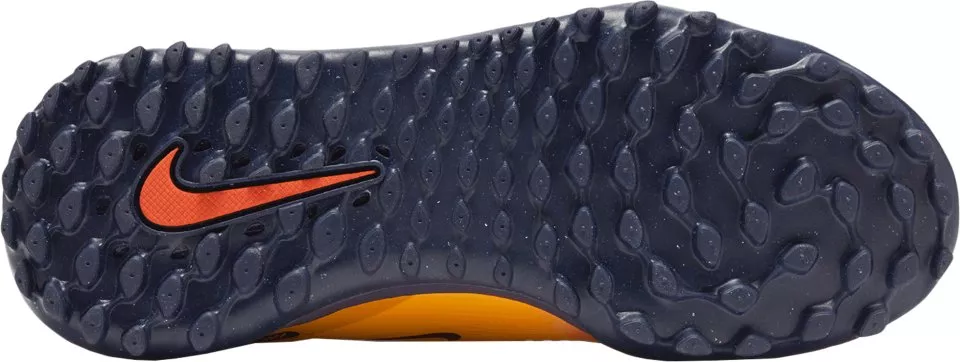 Ghete de fotbal Nike Phantom 6 Low Academy 