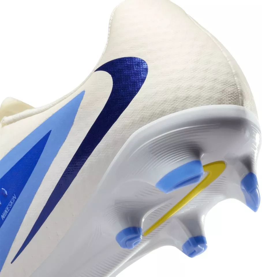 Nike PHANTOM 6 LOW ACADEMY FG/MG LV8 Futballcipő