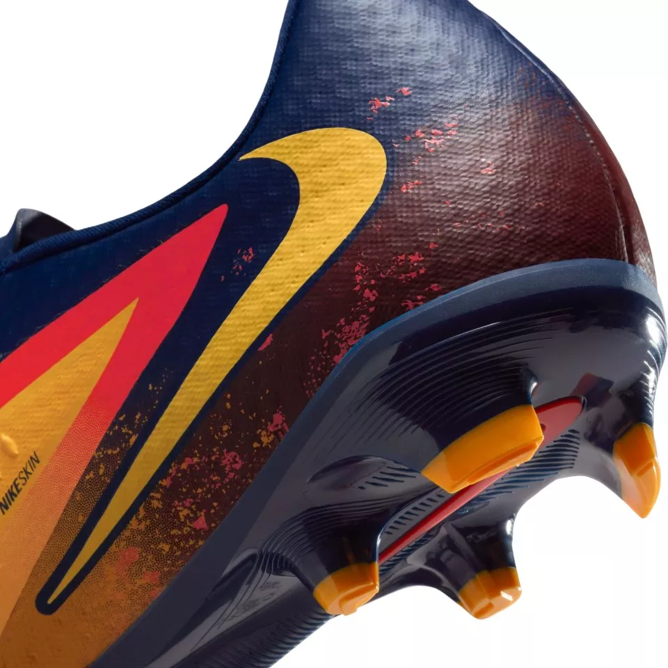 Ghete de fotbal Nike Phantom 6 Low Academy 