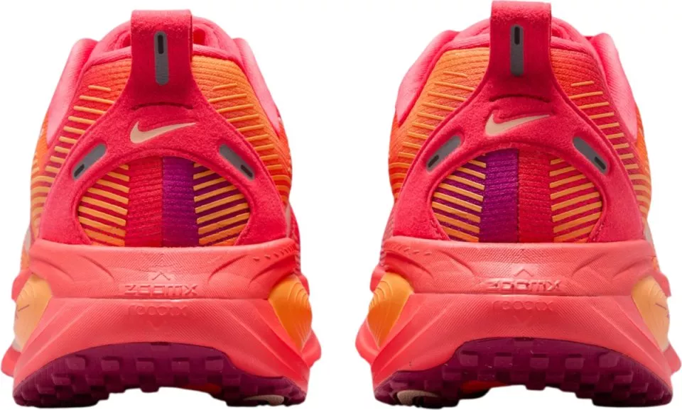 Обувки за бягане Nike Vomero 18 SE