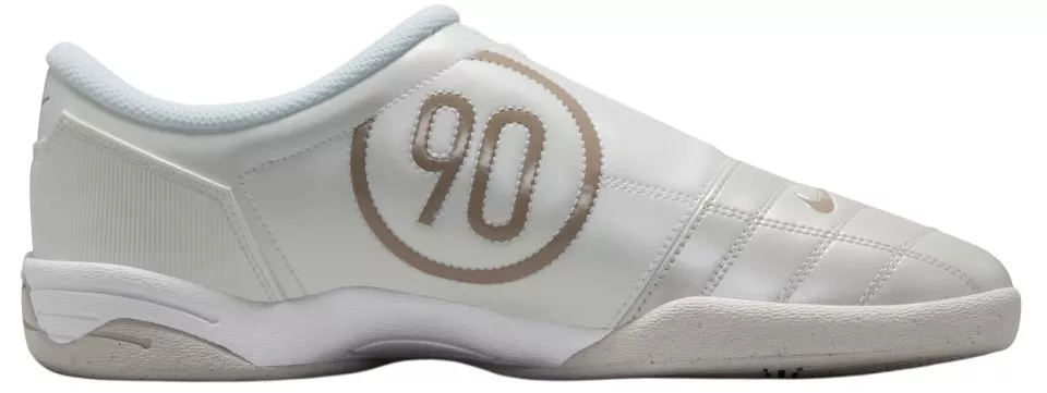 Παπούτσια Nike Total 90