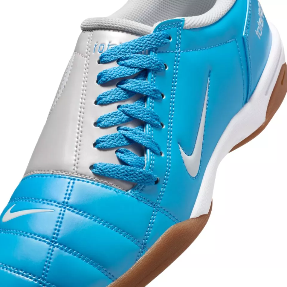 Kengät Nike Total 90 Shoe