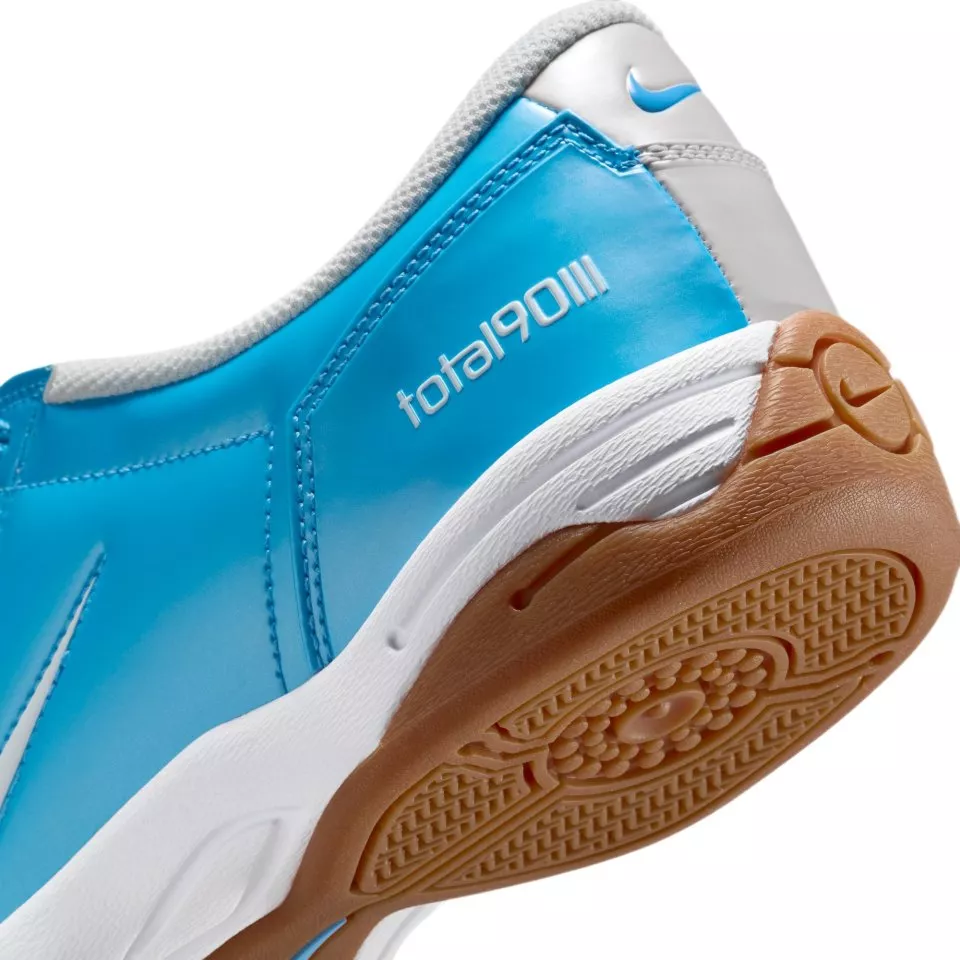 Kengät Nike Total 90 Shoe