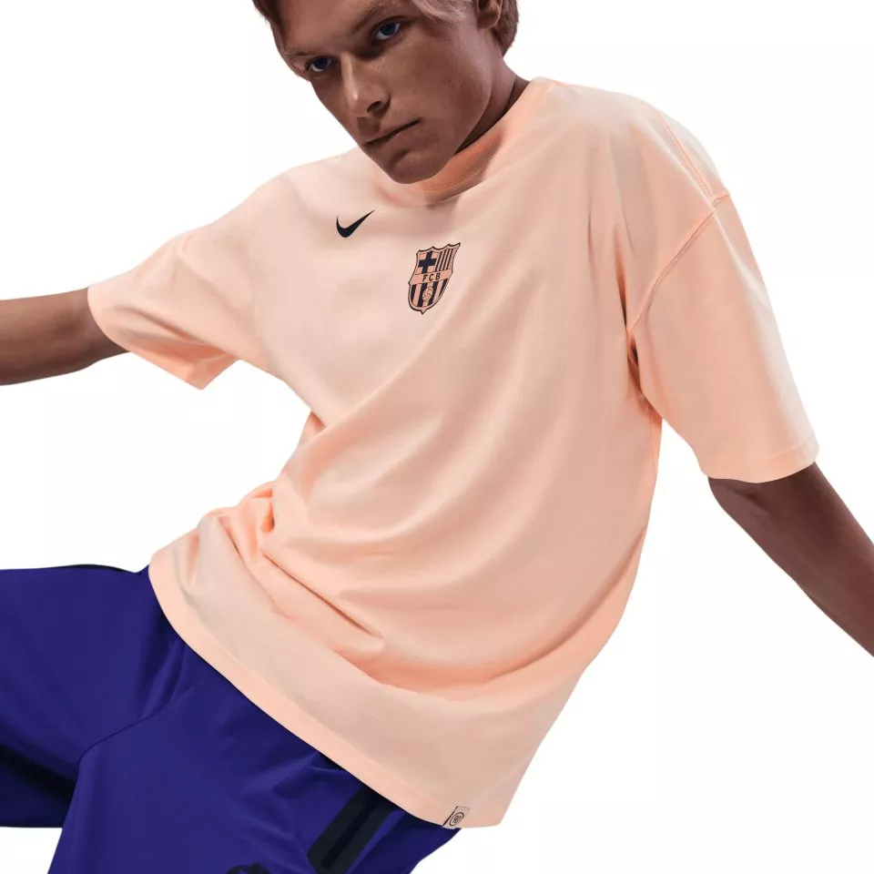 Nike FC Barcelona シャツ Koszulka Nike Total 90 FC Barcelona Remix T-Shirt 2025/26