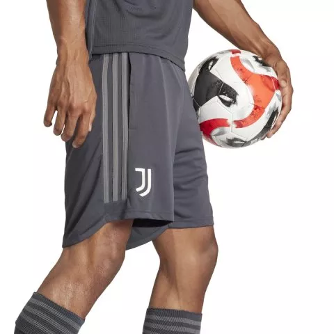 adidas international site free