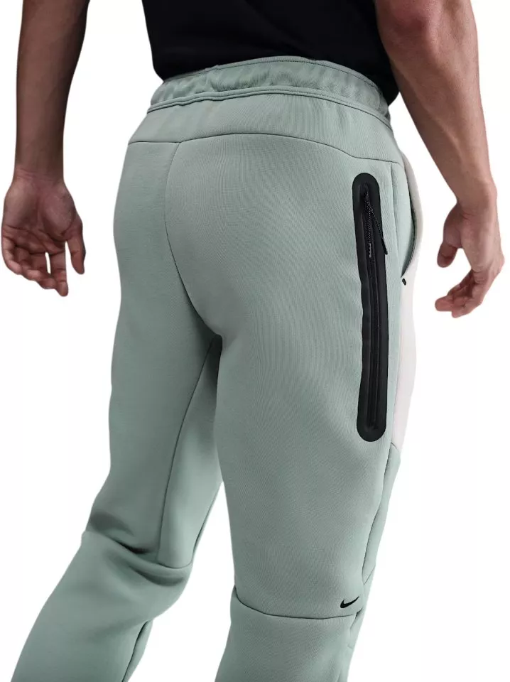 Παντελόνι Nike Tech Fleece Sweatpants