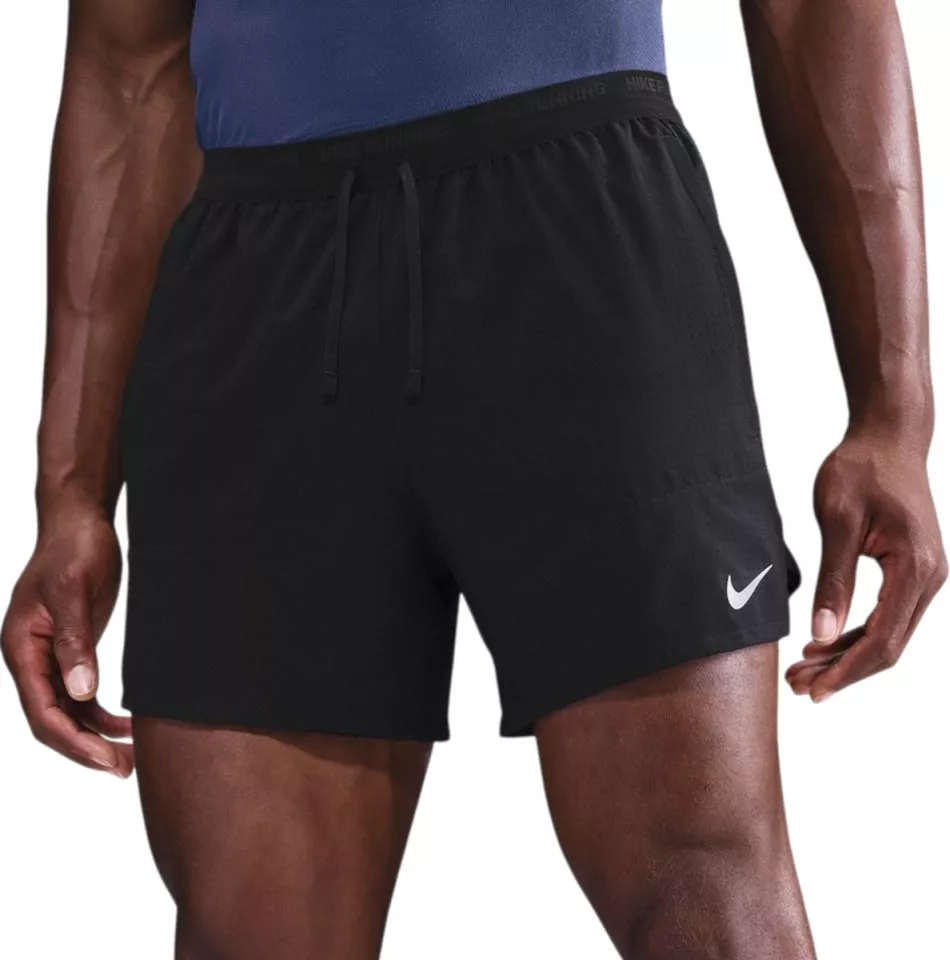 Σορτς Nike Stride 5inch