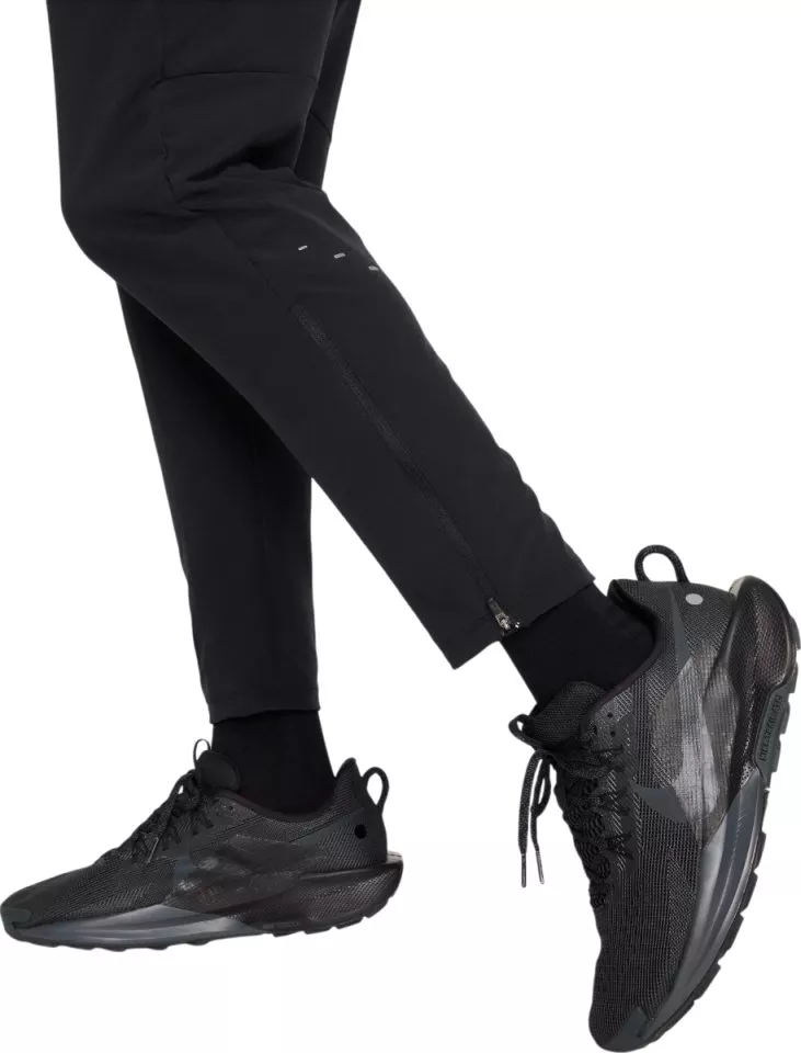 Nohavice Nike Stride
