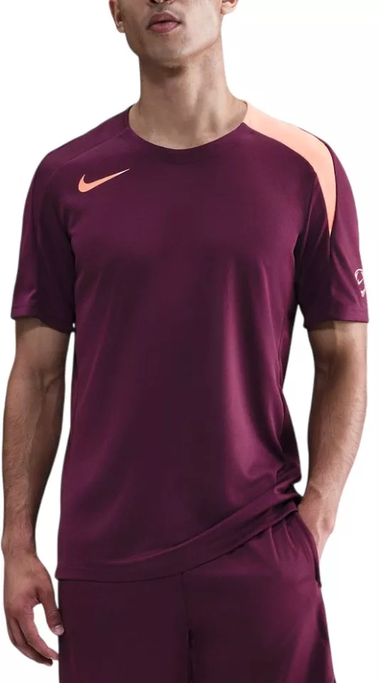 T-shirt Nike Dri-FIT Strike Total 90 Training Shirt