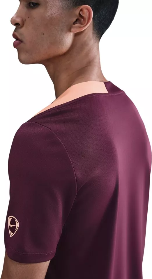 T-shirt Nike Dri-FIT Strike Total 90 Training Shirt
