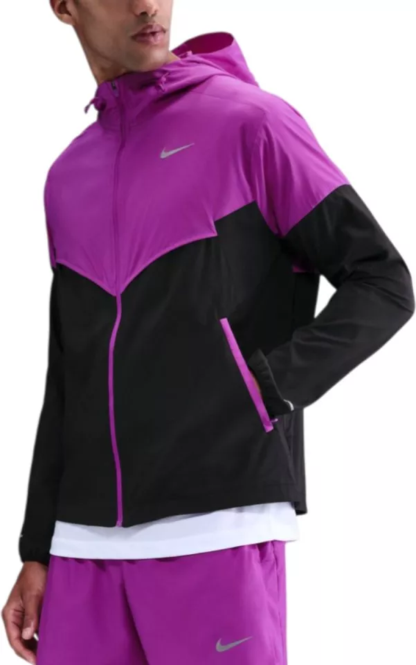 Hupullinen takki Nike Impossibly Light Windrunner