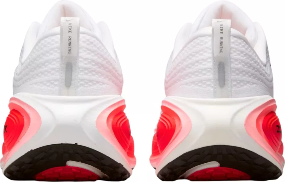 Tekaški copati Nike Vomero Plus