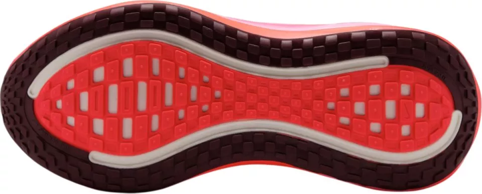 Nike Vomero Plus Futócipő