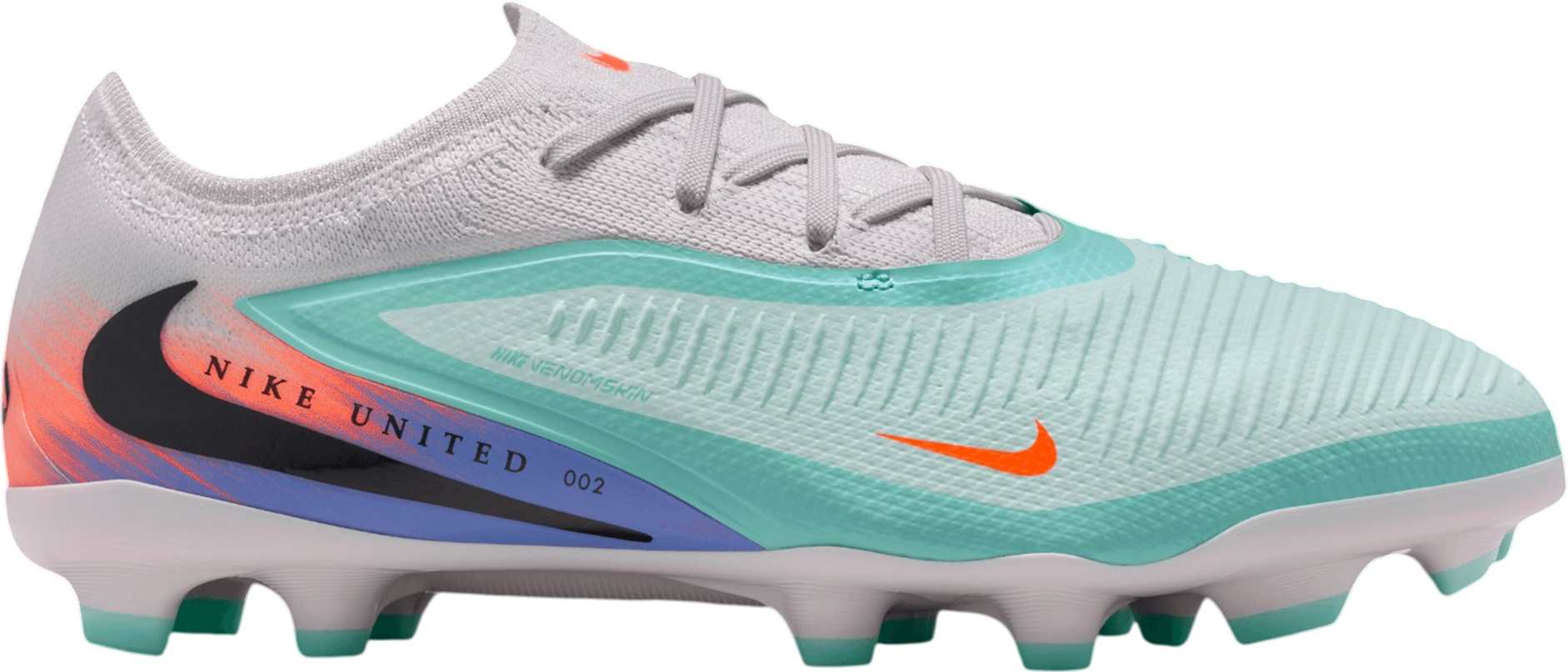 Kopačky na pevný povrch Nike Phantom 6 Low Pro FG