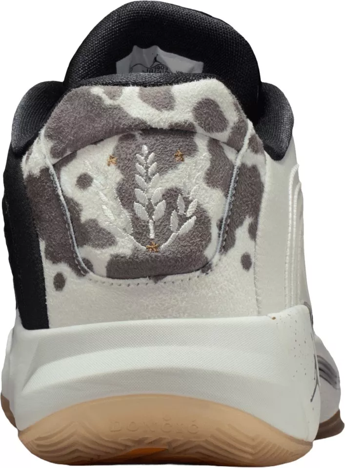 Košarkarski copati Jordan Luka 4 Gone