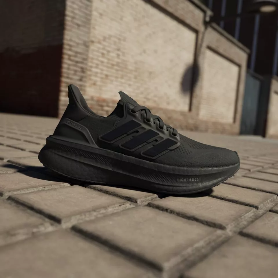 Dámské běžecké boty adidas Ultraboost 5