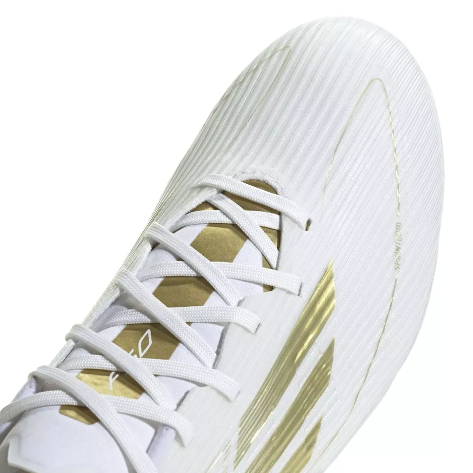 Футболни обувки adidas F50 LEAGUE FG/MG