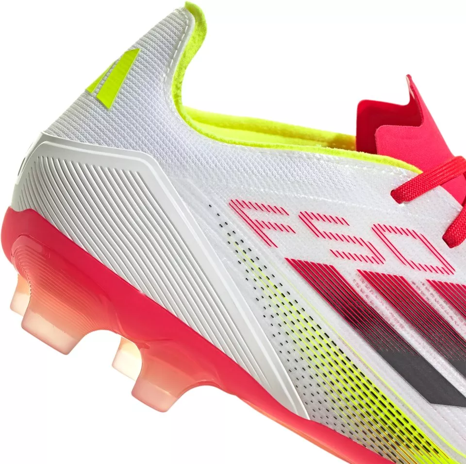 Fotbollsskor adidas F50 PRO MG