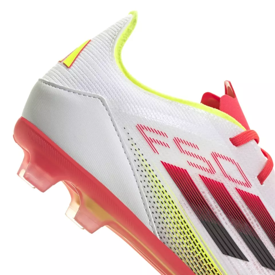 Jalkapallokengät adidas F50 ELITE FG J