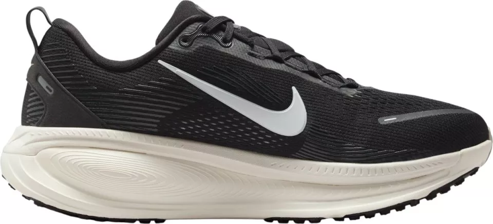 Running shoes Nike Vomero 18 Wide
