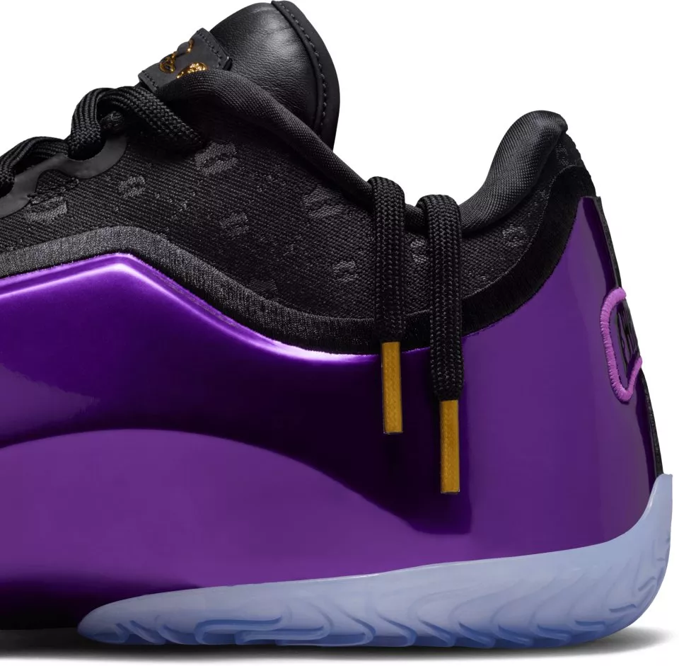 Basketskor Nike LeBron XXIII