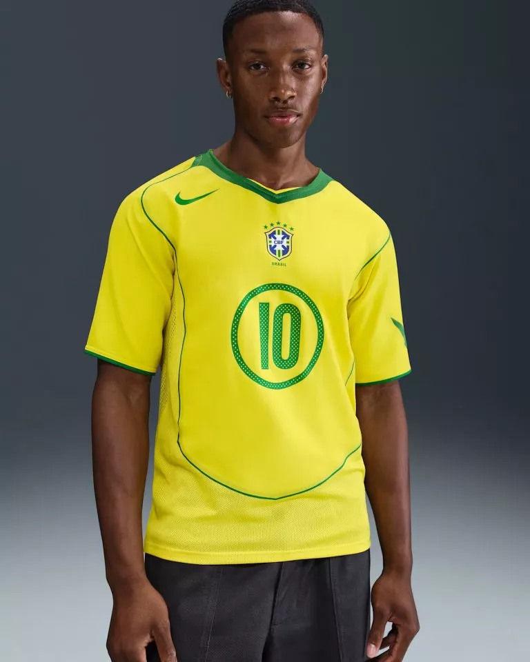 Camisa Nike CBF M NK REISSUE SS JSY Ronaldinho - 11teamsports.pt