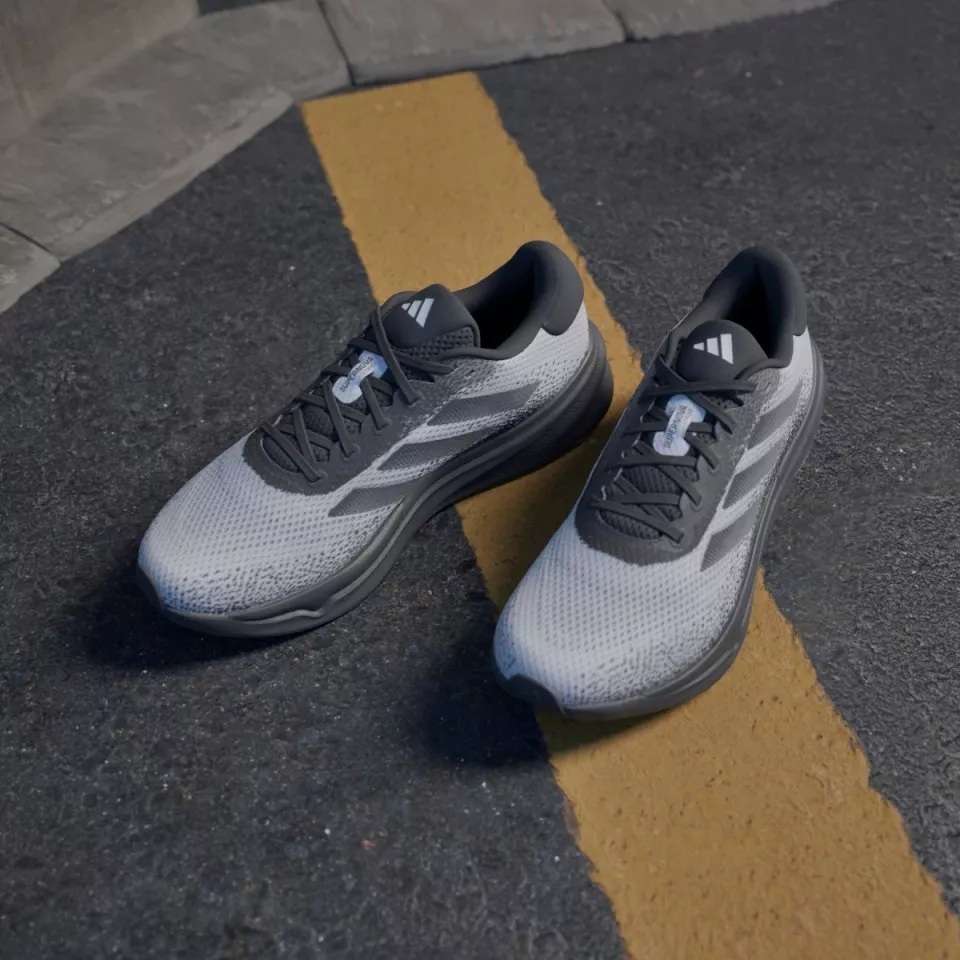 Buty do biegania adidas SUPERNOVA STRIDE M