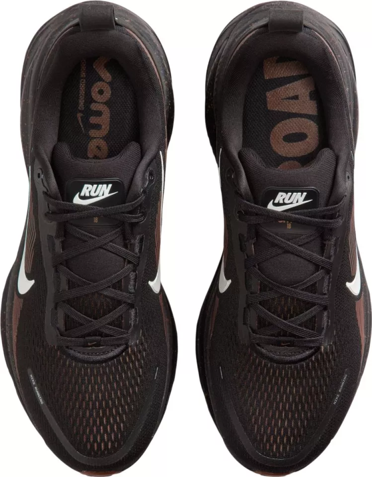 Tekaški copati Nike Vomero 18