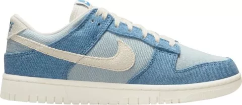 Dunk Low Sneaker Women